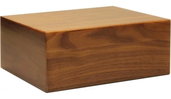 Humidor Walnut Frosted 35