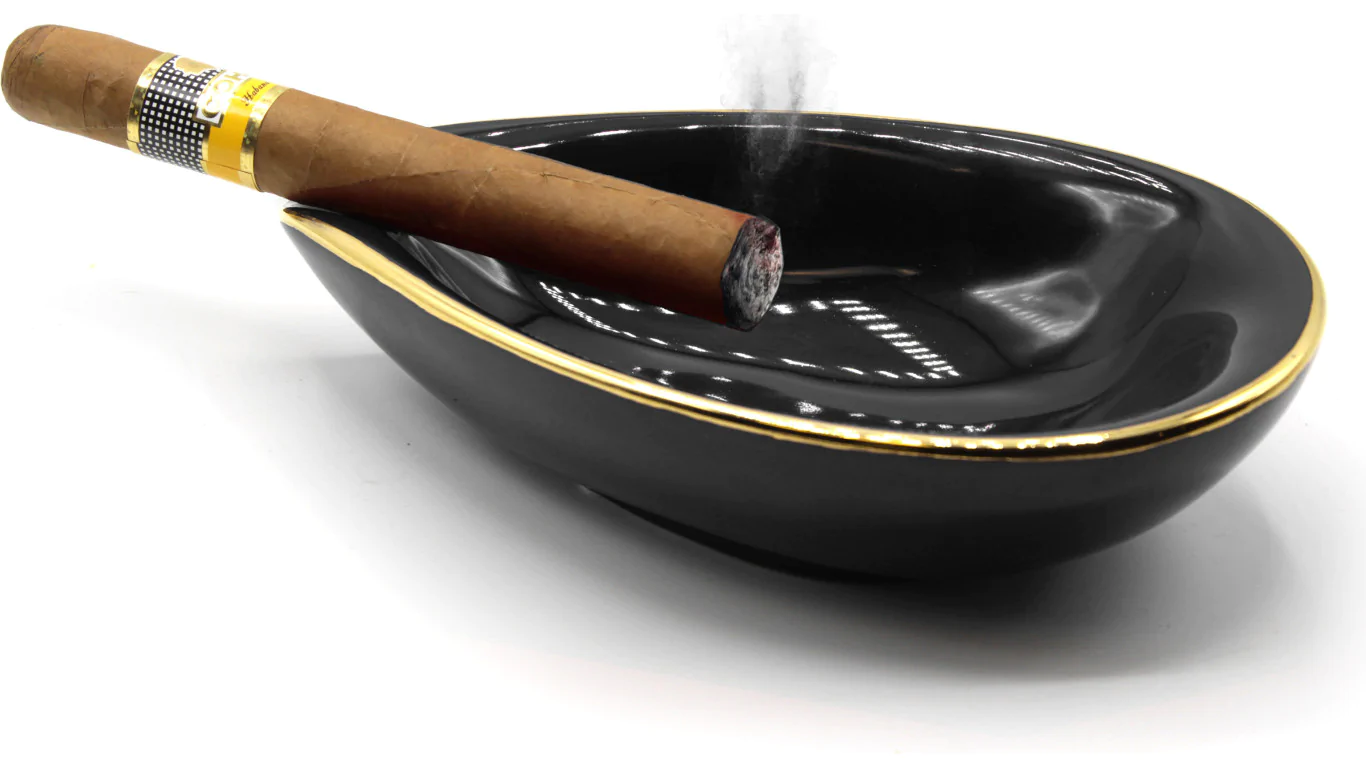 adorini ceramic cigar ashtray leaf black