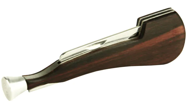 Instrumentul din lemn în formă de pipă pentru pipe